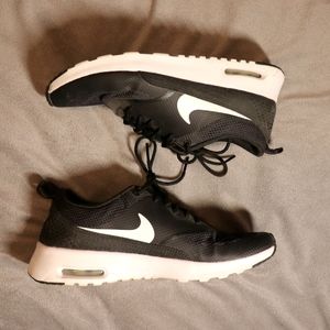 Nike Air Max Thea (9 Womens)